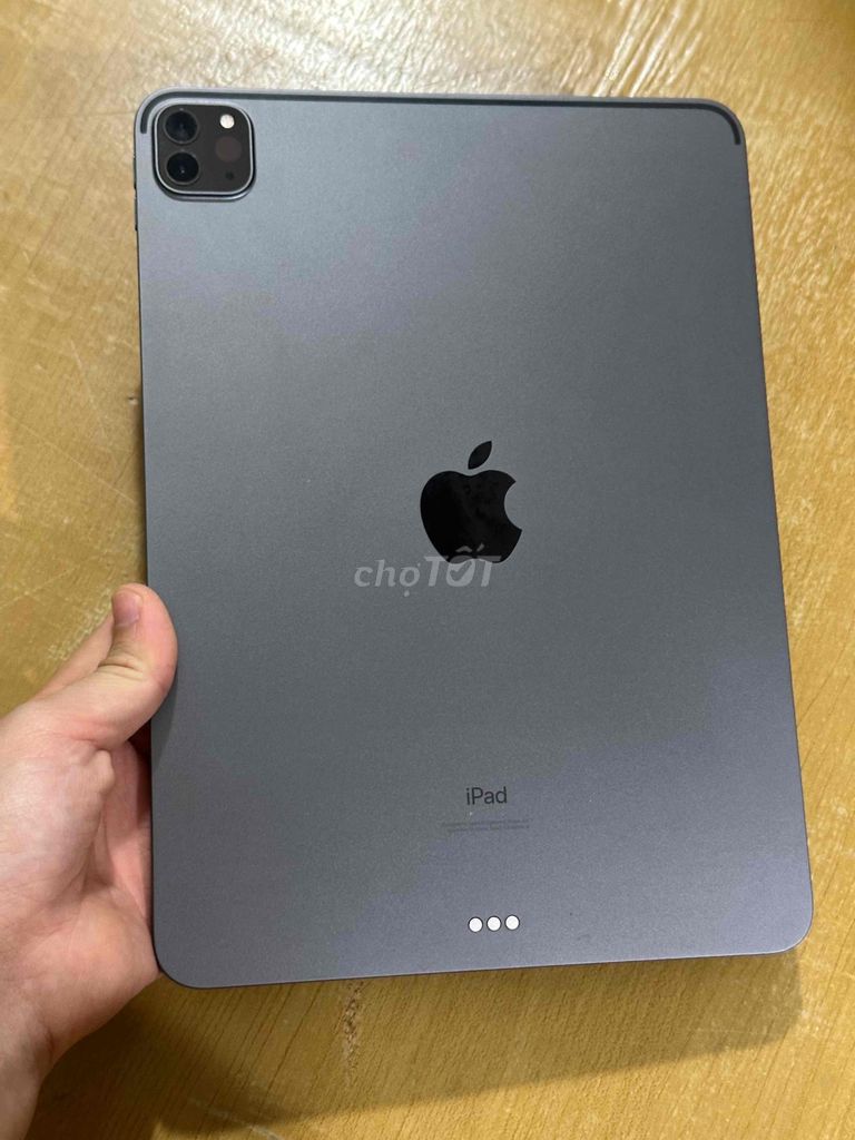 Apple iPad Pro 11 inch 128GB Xám bản Wifi. Mua bán Máy tính bảng tại Thành phố Thủ Đức Tp Hồ Chí Minh được đăng bởi Hiếu hình 1