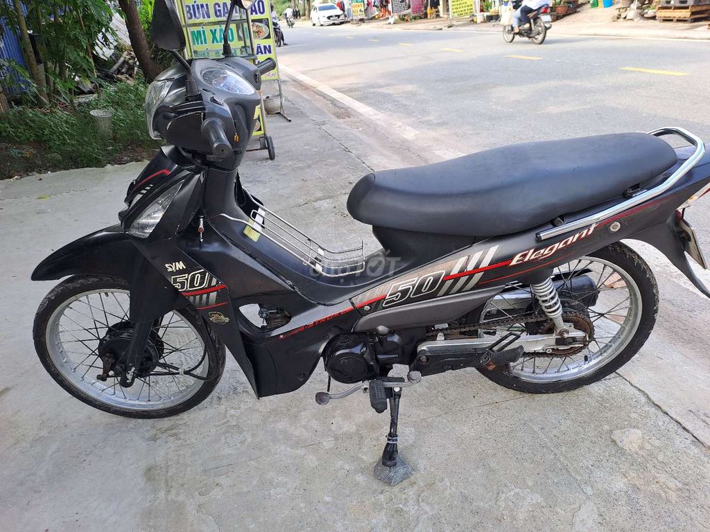 Xe SYM Elegan 50 cc. Mua bán Xe máy tại Thành phố Thủ Dầu Một Bình Dương được đăng bởi nguyễn văn thành hình 6