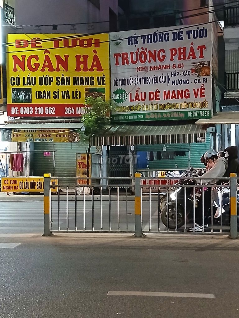 BÁN NHÀ MẶT TIỀN CHỢ NGUYỄN XÍ, SÁT GÓC PHẠM VĂN ĐỒNG, MUA BÁN ĐẮC ĐỊA