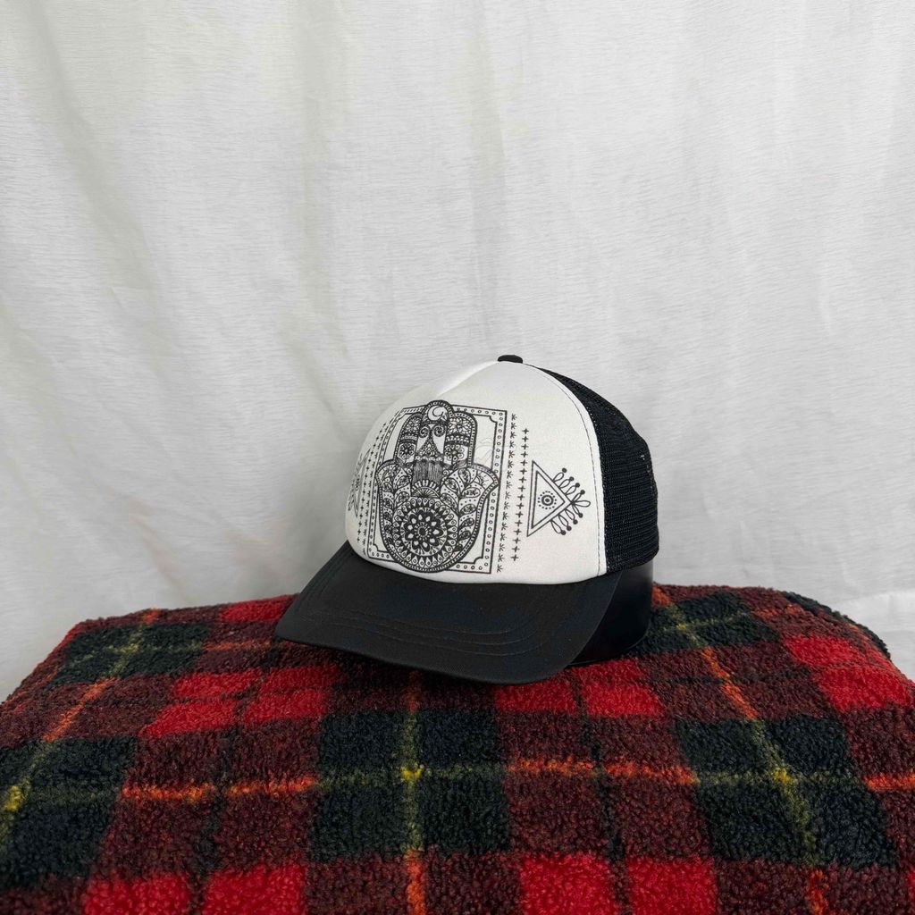 Mũ lưỡi trai ONeill Unisex Tốt. Mua bán Phụ kiện thời trang khác tại Quận Ngũ Hành Sơn Đà Nẵng được đăng bởi Bạch Lê Hoàng hình 1