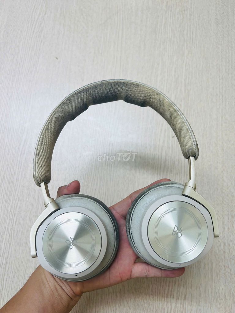 Tai nghe B&O Beoplay HX Trắng. Mua bán Tivi, Âm thanh tại Quận Đống Đa Hà Nội được đăng bởi NHẬT LỆ CAMERA hình 1