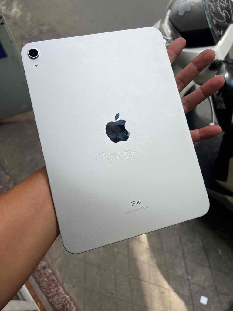 iPad Gen 10 64GB Wifi 10.2 inch 99%