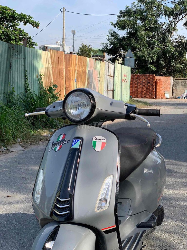 Piaggio Vespa Primavera 2015 Xám Lambo. Mua bán Xe máy tại Thành phố Thủ Đức Tp Hồ Chí Minh được đăng bởi Nguyễn Thanh Bình hình 7