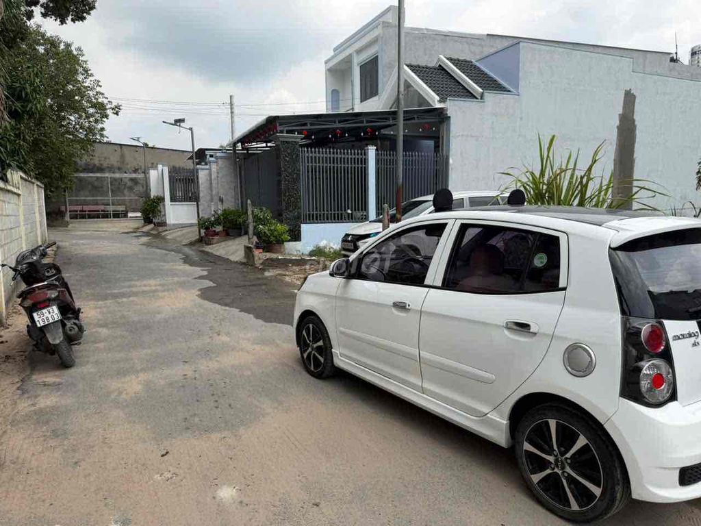lô đất ngộp 162m2 thổ cư 1/Nguyễn Kim Cương vào 300m,xung quanh xây