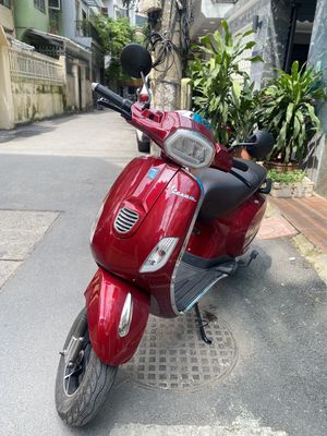 Xe Máy Điện Vespa Đỏ Đô 50cc. Mua bán Xe điện tại Quận Thanh Xuân Hà Nội được đăng bởi Lê Thị Nga