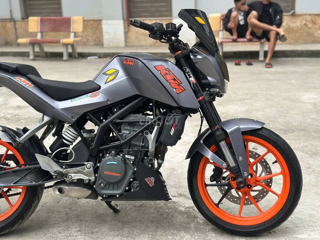 KTM Duke 200 Xám. Mua bán Xe máy tại Quận Hà Đông Hà Nội được đăng bởi Phú Lý hình 1