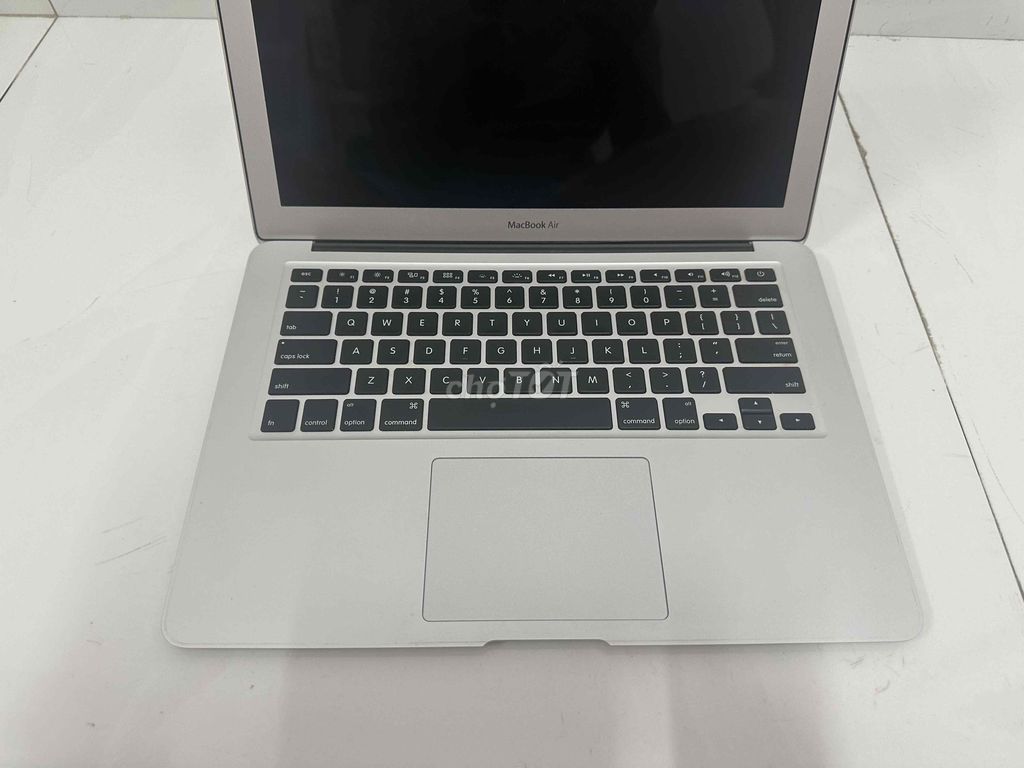 Macbook Air 13 2017 Silver 8gb 128gb nguyên zin