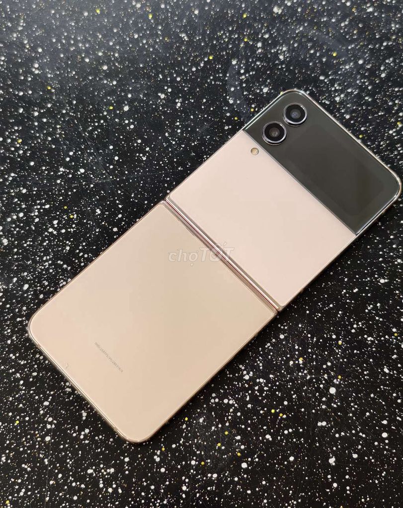 Samsung Galaxy ZFlip4 VN. Mua bán Điện thoại tại Quận 10 Tp Hồ Chí Minh được đăng bởi smartphone thanh ly hình 1