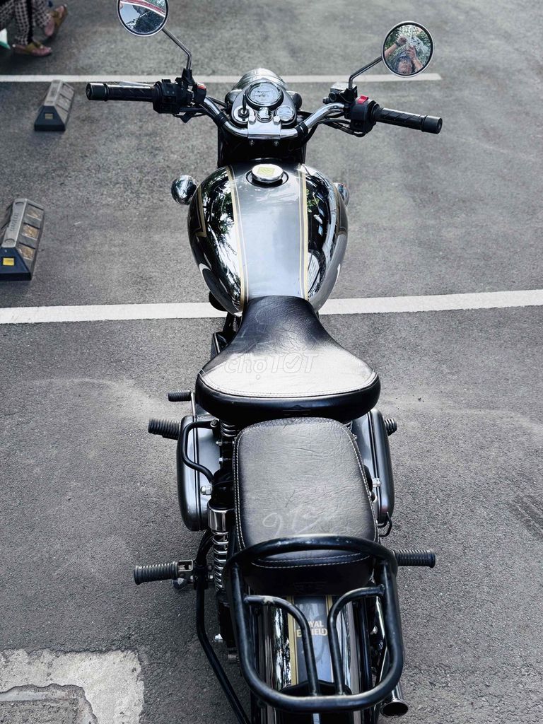 Royal Enfield RE Classic 500 Chrome bán giá tốt. Mua bán Xe máy tại Quận Gò Vấp Tp Hồ Chí Minh được đăng bởi Huỳnh Huy Hoà hình 4