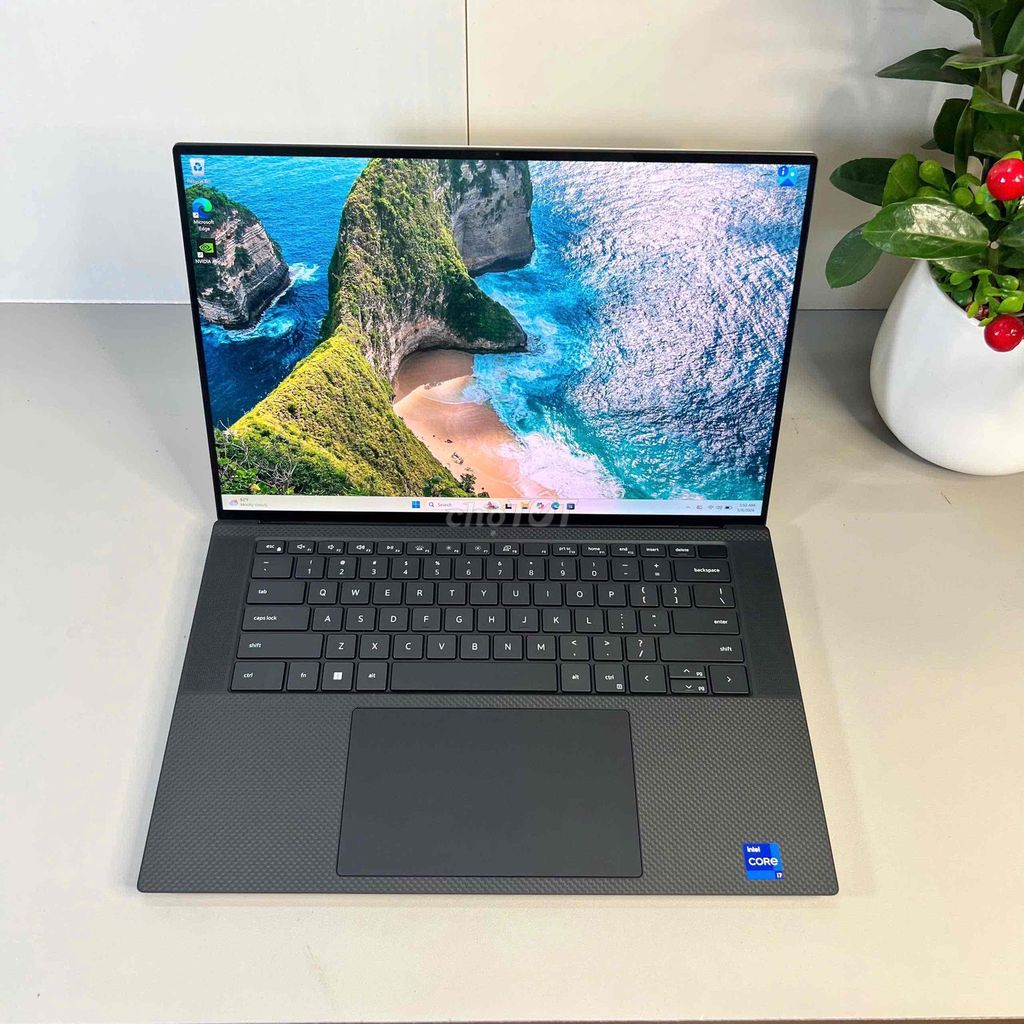 Dell XPS 9520 4k giá siêu hời cho ae ạ. Mua bán Laptop tại Quận Cầu Giấy Hà Nội được đăng bởi Nguyễn Việt Anh hình 1