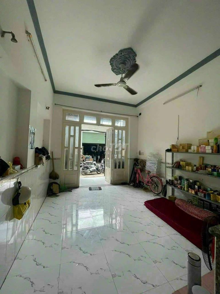 Gia đình mâu thuẫn  cần bán gấp căn ở Nguyễn Hữu trí , Bình chánh 80m2