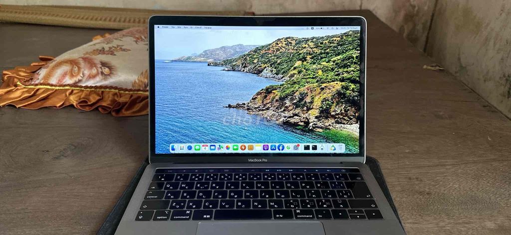 Bán hoặc giao lưu máy window có màn hình lớn. Mua bán Laptop tại Quận 8 Tp Hồ Chí Minh được đăng bởi Thong hình 1