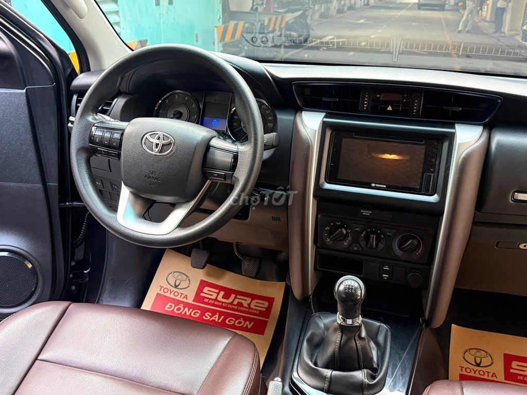 7-местный автомобиль (масло, палуба) - FORTUNER 2.4G MT 2019 - ДА БАНК