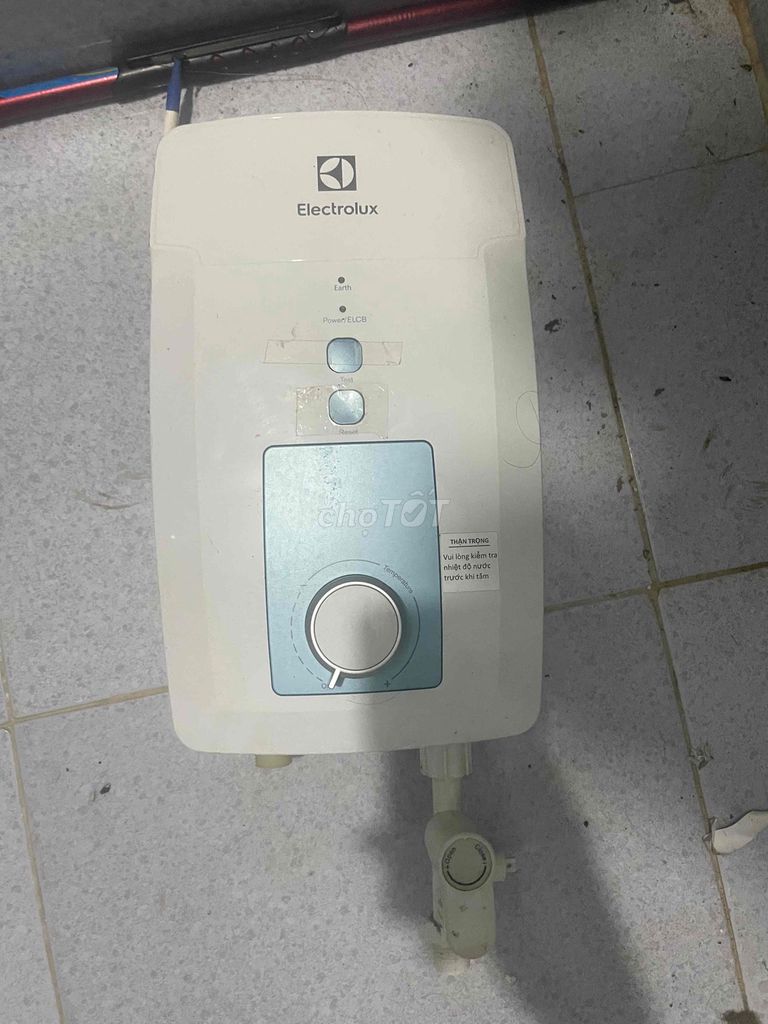 Máy nước nóng Electrolux EWE451GX-DWB Trắng. Mua bán Thiết bị vệ sinh, nhà tắm tại Quận Ninh Kiều Cần Thơ được đăng bởi Cậu Hai hình 1