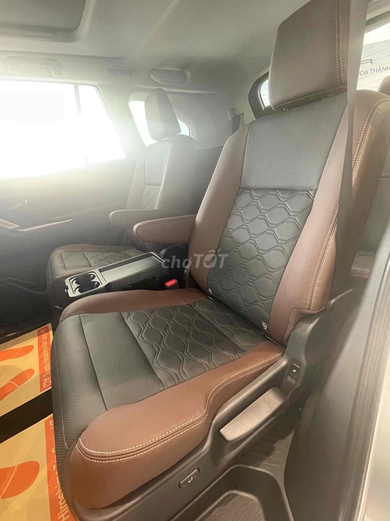 ✅Toyota Innova Cross 2025✅MỪNG SINH NHẬT 30 NĂM. Mua bán Ô tô tại Thành phố Thủ Đức Tp Hồ Chí Minh được đăng bởi Toyota Hiroshima Tân Cảng Official hình 7