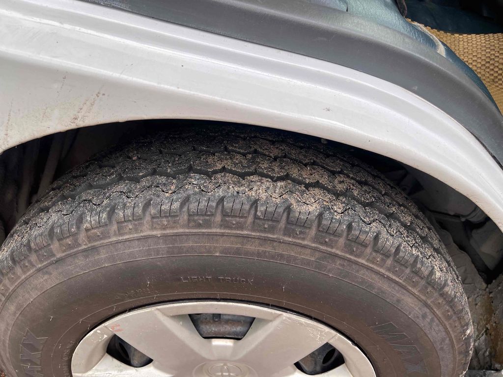 Toyota Hiace 2006 - 123 km. Mua bán Ô tô tại Quận Bình Tân Tp Hồ Chí Minh được đăng bởi Huỳnh tấn pha hình 11