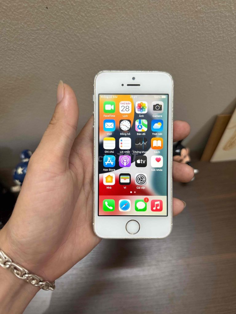 iPhone 5 SE 32gb quốc tế có vân tay