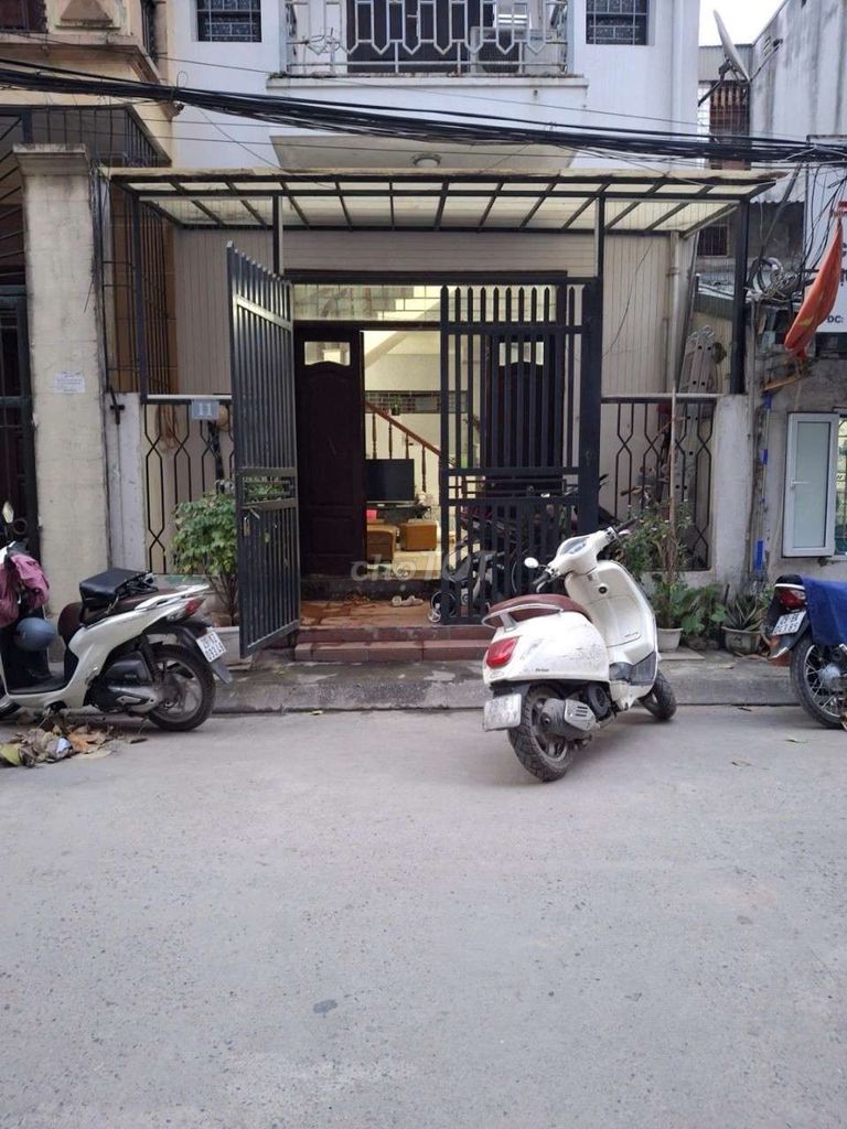 HIẾM CĂN *** BÁN -GIA QUẤT - NGỌC LÂM - KINH DOANH. Mua bán nhà ở tại Quận Long Biên Hà Nội được đăng bởi Đặng thị hạnh hình 2