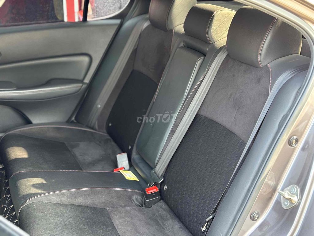 Honda City RS 2022 – ODO 7 vạn – Xe đẹp xuất sắc. Mua bán Ô tô tại Huyện Hóc Môn Tp Hồ Chí Minh được đăng bởi Linh Diệu hình 6