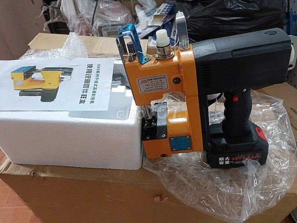 Máy khâu bao chạy Pin Gk9-370 công suất lớn. Mua bán Đồ chuyên dụng, Giống nuôi trồng tại Quận Hoàng Mai Hà Nội được đăng bởi Máy Thanh Bình hình 1