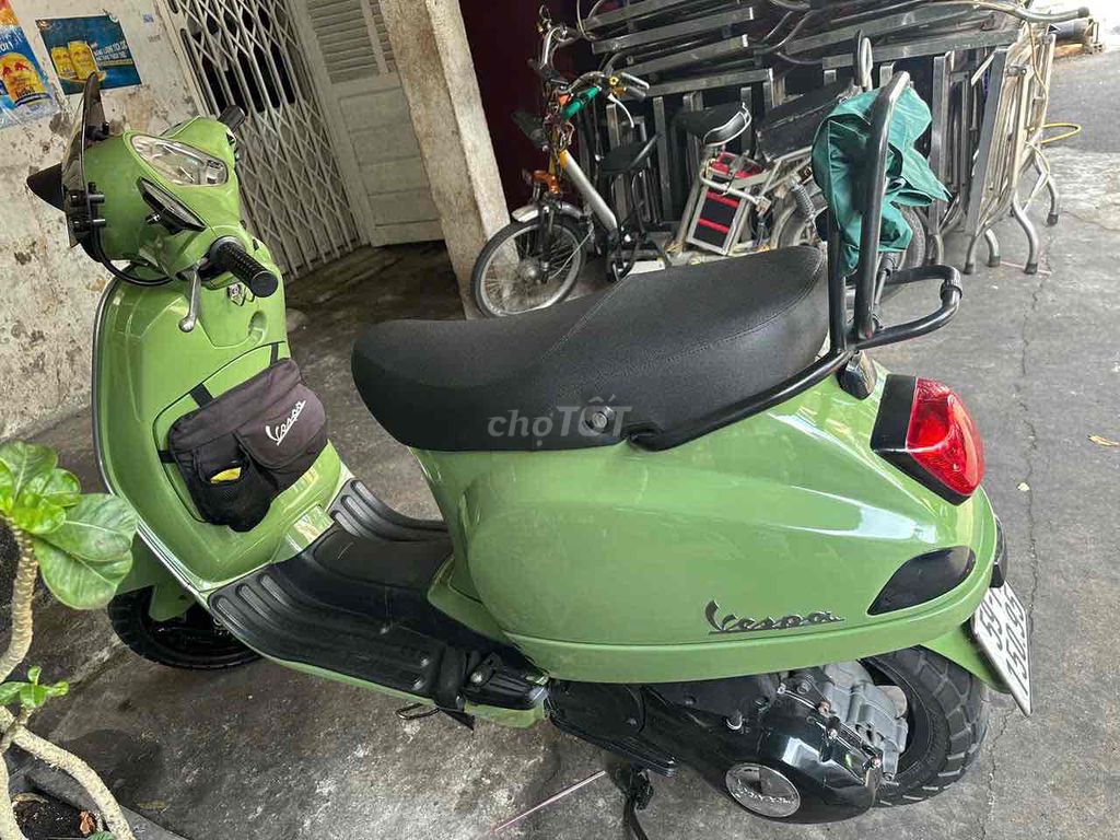 Piaggio Vespa LX 3vie 2013 Xanh lá. Mua bán Xe máy tại Quận 3 Tp Hồ Chí Minh được đăng bởi Trần văn trưởng hình 3