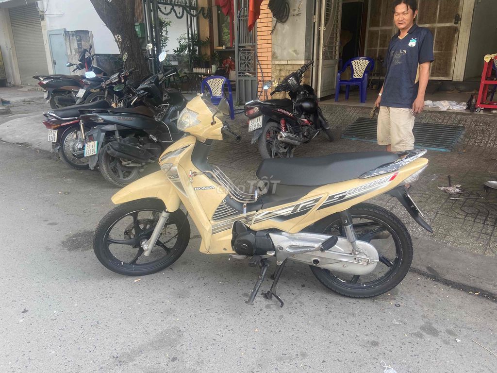 Honda Future Neo 2008 màu Vàng. Mua bán Xe máy tại Quận 7 Tp Hồ Chí Minh được đăng bởi Le tan cang hình 2