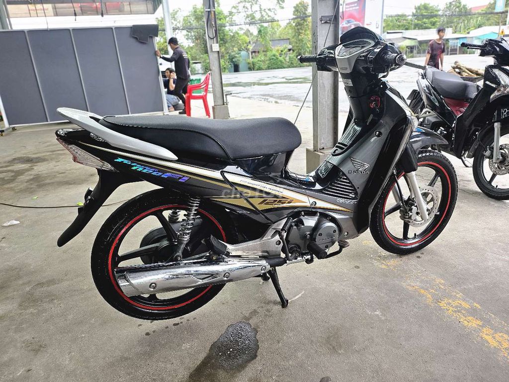 future neo fi 2009 xe zin đẹp 9 chủ hs cầm tay. Mua bán Xe máy tại Huyện Cờ Đỏ Cần Thơ được đăng bởi Dương Nhật hình 3