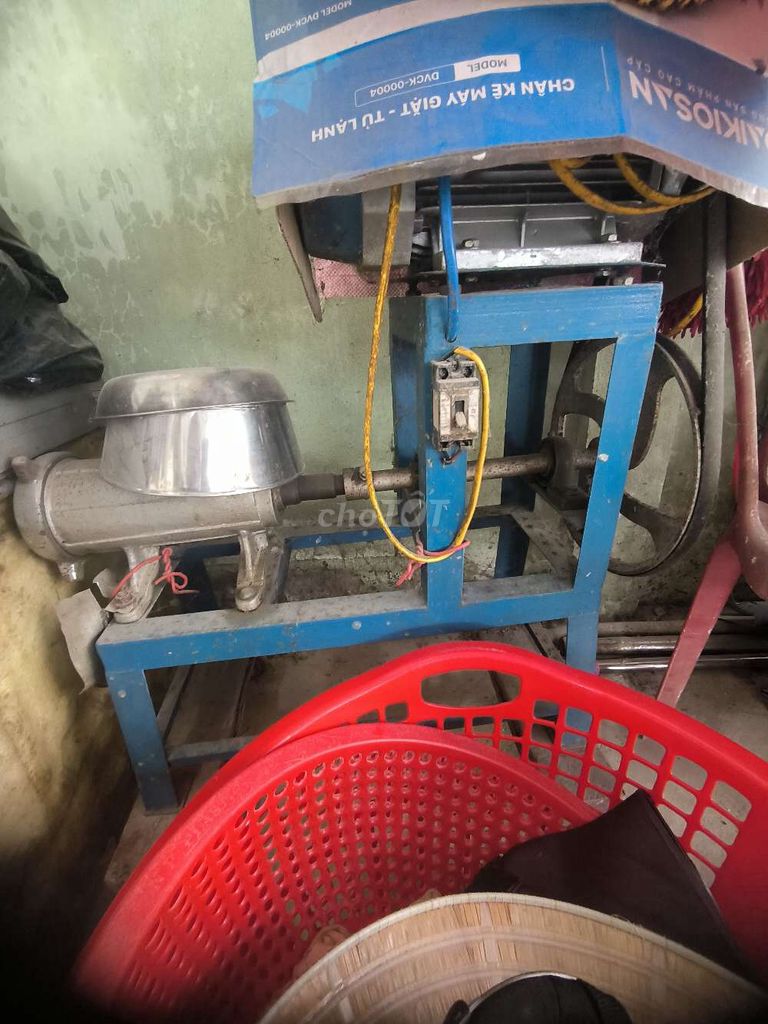 Máy xay thức ăn kim loại. Mua bán Bếp, lò, đồ điện nhà bếp tại Thành phố Ngã Bảy Hậu Giang được đăng bởi cvt hình 1