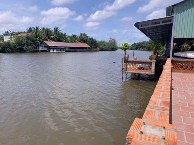 Bán Căn Nhà Vườn Mặt Sông Cửa Cạn DT: 554m2 Thích Hợp Mở Nhà Hàng Sông. Mua bán nhà ở tại Thành phố Phú Quốc Kiên Giang được đăng bởi nguyễn Thắng