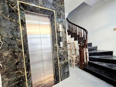 Bán nhà mặt phố Nguyễn Xiển 70m2 lô góc 2 mặt phố vỉa hè rộng 30 tỷ. Mua bán nhà ở tại Quận Thanh Xuân Hà Nội được đăng bởi Vũ Tuyết Nhung
