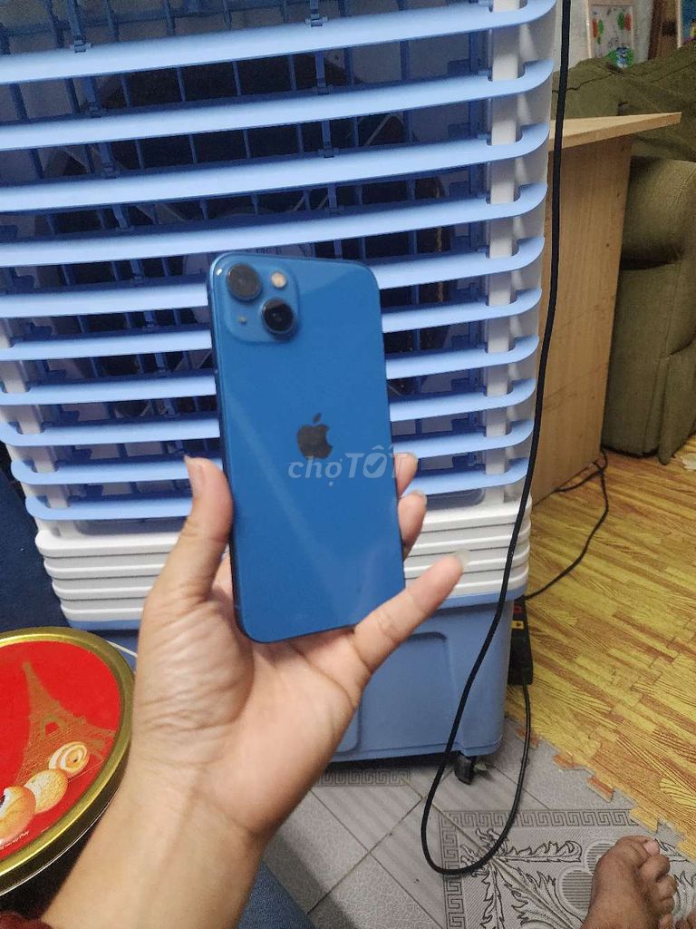 iPhone 13 bản Việt Nam mua thế gới đi động,Zin. Mua bán Điện thoại tại Quận Cầu Giấy Hà Nội được đăng bởi Anh Villa hình 1