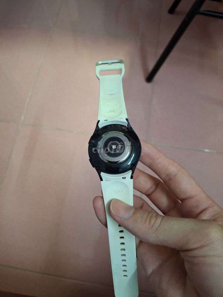 Samsung Watch 5 40mm Đen. Mua bán Thiết bị đeo thông minh tại Quận Ninh Kiều Cần Thơ được đăng bởi Thien hình 1