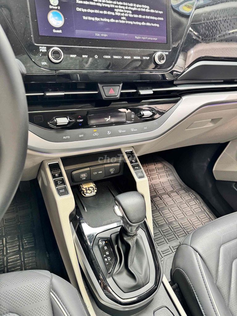 Kia Caren 2024 Signature 26000 km Màu Xám. Mua bán Ô tô tại Thành phố Thủ Đức Tp Hồ Chí Minh được đăng bởi Long Auto Vạn Phúc hình 9