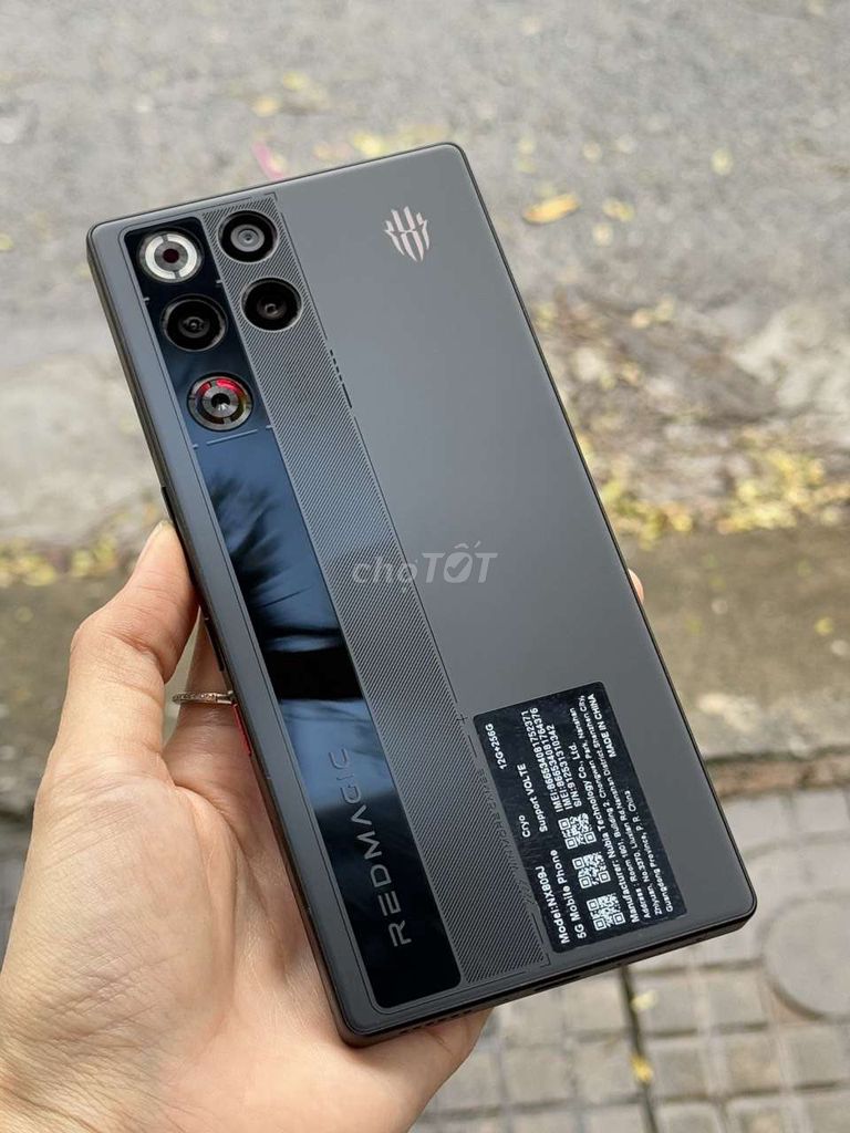 🔥 RedMagic 11 Pro 5G / Mới mua ở FPT. Mua bán Điện thoại tại Quận Cẩm Lệ Đà Nẵng được đăng bởi Cẩm Thu hình 1