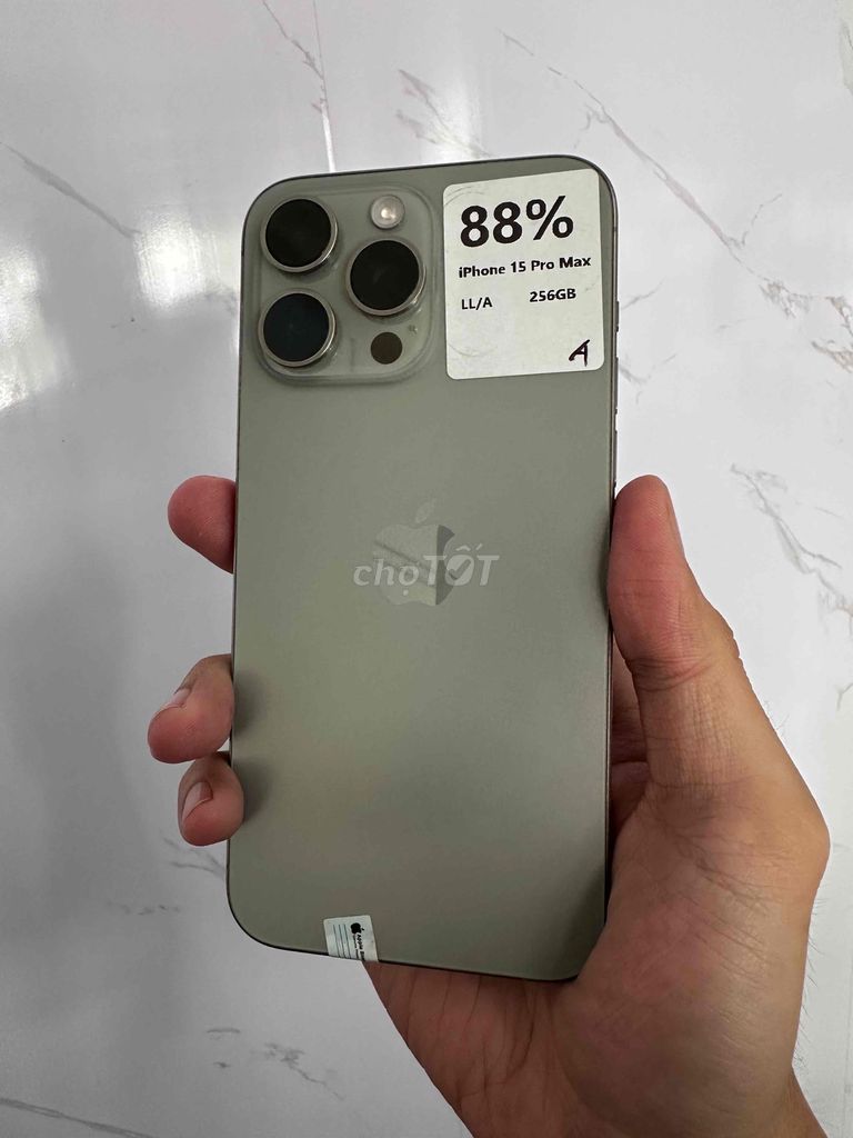 Apple iPhone 15 Pro Max 256GB Titan. Mua bán Điện thoại tại Thành phố Long Xuyên An Giang được đăng bởi Lâm  hình 1