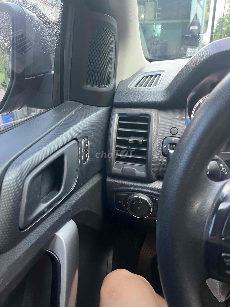 ford ranger xls MT 2020- 96.000km - chính chủ. Mua bán Ô tô tại Thành phố Thủ Dầu Một Bình Dương được đăng bởi Bình hình 5
