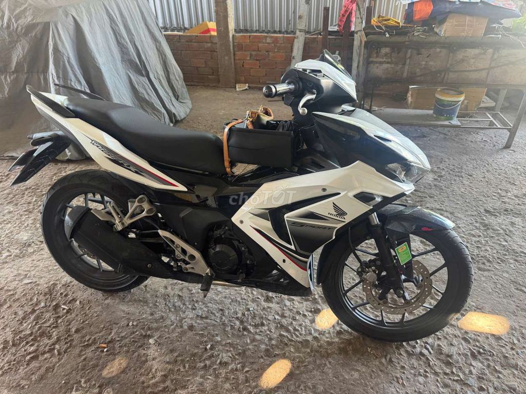 Honda Winner X V3 Trắng 65728 km. Mua bán Xe máy tại Huyện Châu Thành Bến Tre được đăng bởi huynh duy hình 4