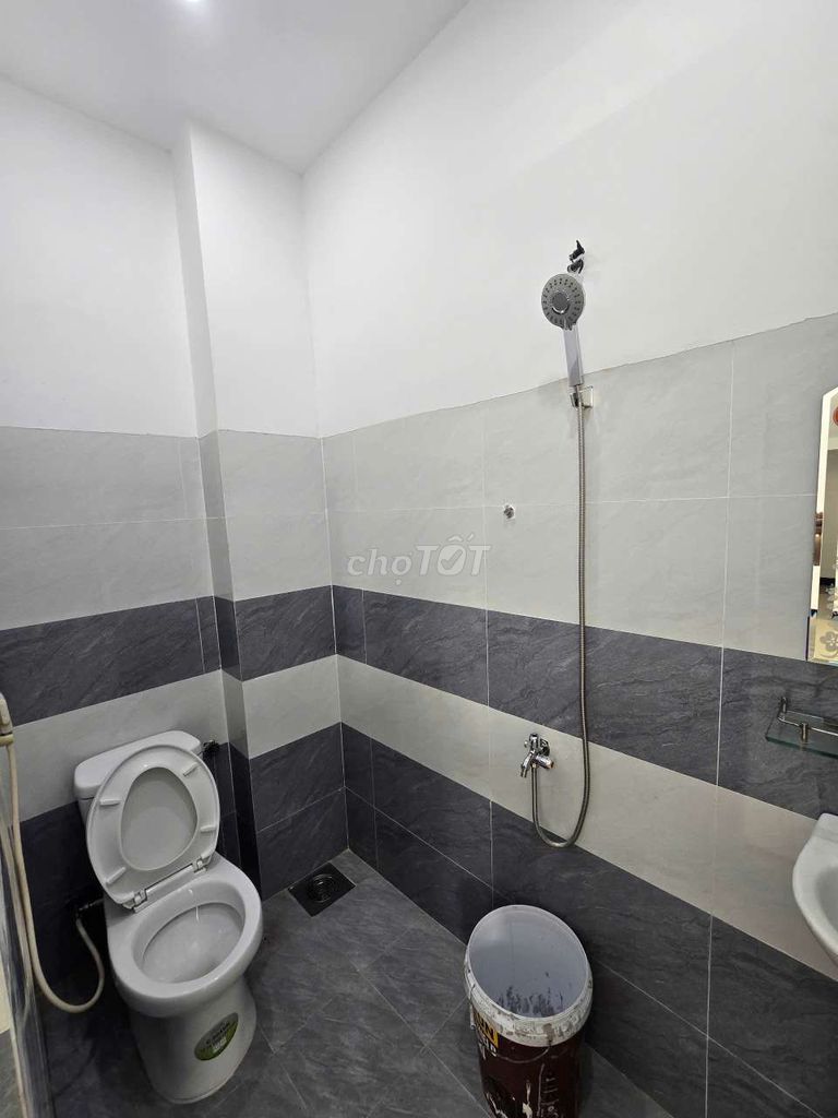 Bán nhà hẻm lý thái tổ, quy nhơn Bán nhà hẻm lý thái tổ, quy nhơn