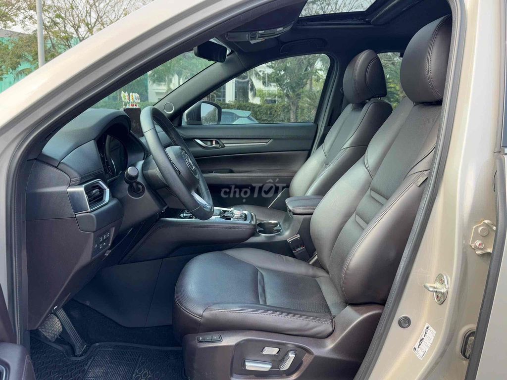 Mazda CX8 2023 2.5L Premium 2WD 21000 km. Mua bán Ô tô tại Quận Long Biên Hà Nội được đăng bởi Trang Gala hình 9