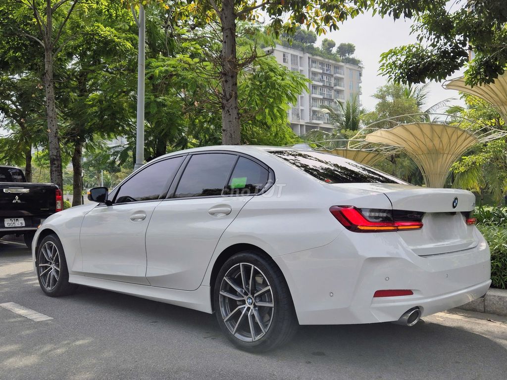 BMW 320i Sportline Đăng ký 2025 - 3000 km Siêu Mới. Mua bán Ô tô tại Quận 7 Tp Hồ Chí Minh được đăng bởi Thiên Phùng hình 4