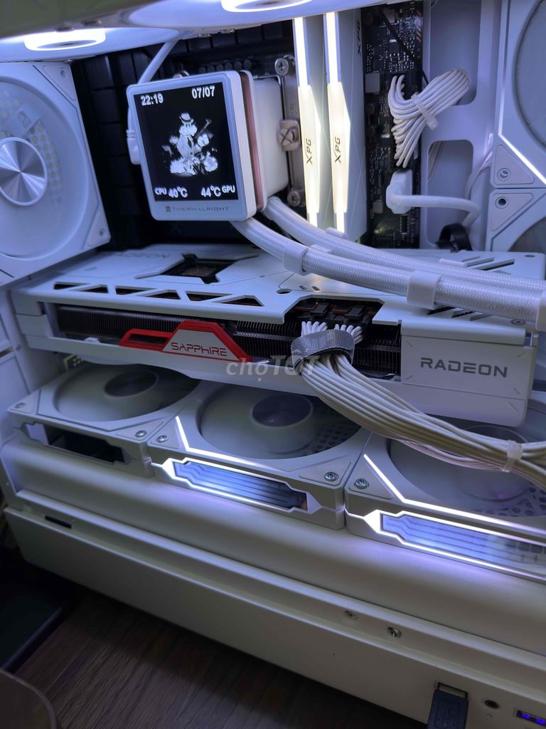 Card đồ họa Sapphire PURE RX 7700 XT Trắng. Mua bán Linh kiện (RAM, Card...) tại Thành phố Bạc Liêu Bạc Liêu được đăng bởi Tuấn Hoàng hình 1