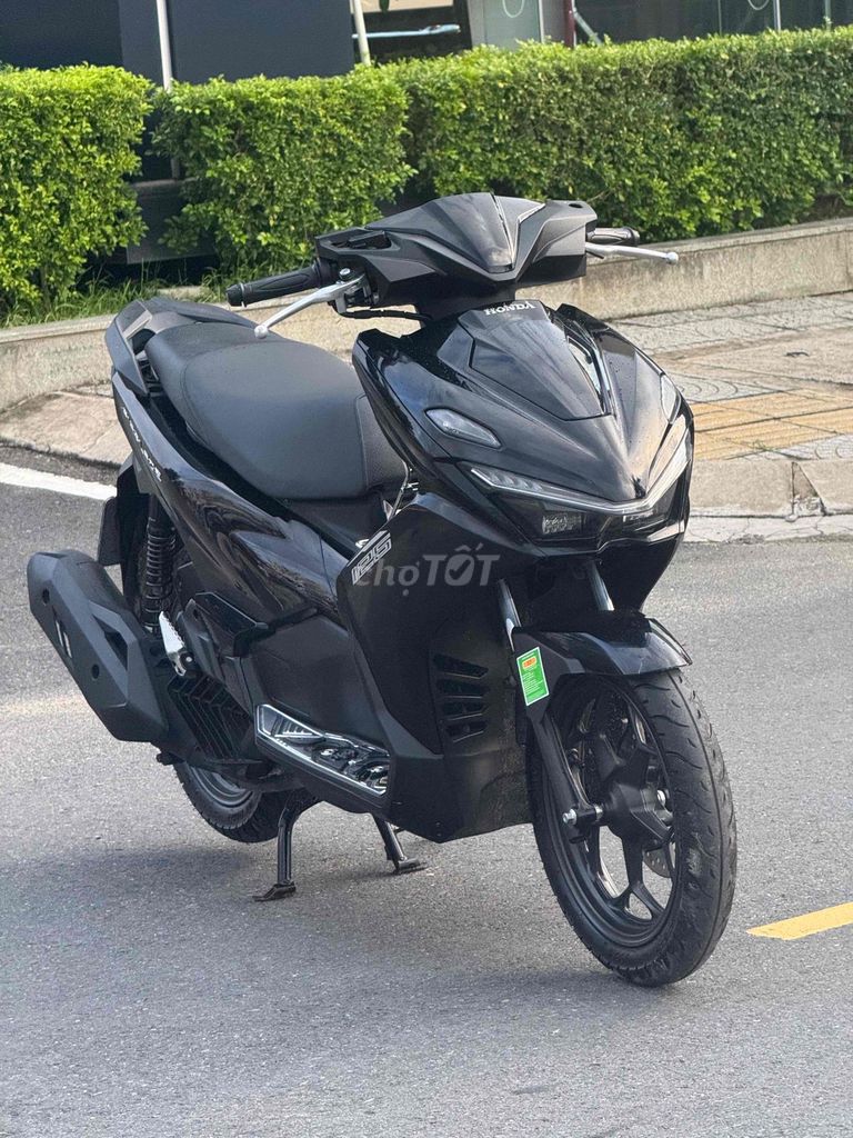 Honda Air Blade 2026 чёрный Вьетнам