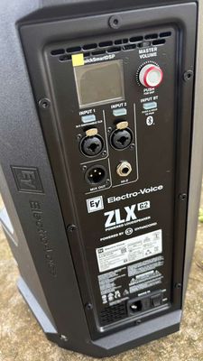 Loa ev zlx 8p g2 bass 20cm. Cs 450wat. Mua bán Tivi, Âm thanh tại Huyện Thoại Sơn An Giang được đăng bởi điện máy thoại sơn an giang