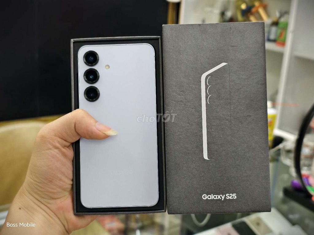 Samsung S25 256GB Xanh Titan đẹp 99 chính hãng VN. Mua bán Điện thoại tại Quận Hai Bà Trưng Hà Nội được đăng bởi Boss Mobile hình 1