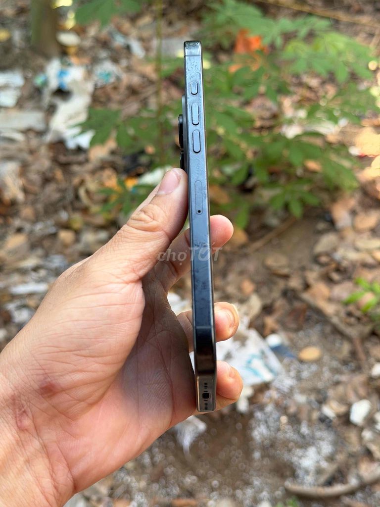 Apple iPhone 16 Pro Max 256GB Đen. Mua bán Điện thoại tại Quận Bình Thuỷ Cần Thơ được đăng bởi Hoàng Nam hình 1