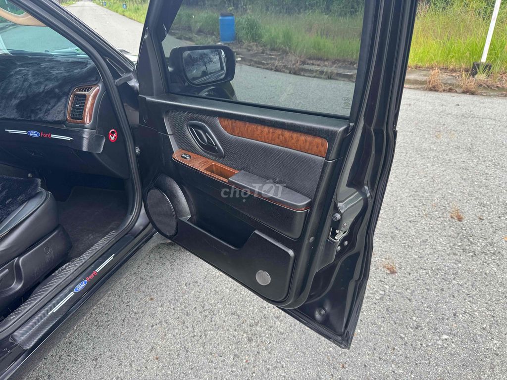 Ford Escape 2012 XLS 2.3 AT 4X2 - 110000 km. Mua bán Ô tô tại Thị xã Bến Cát Bình Dương được đăng bởi ô tô cũ giá rẻ hình 4