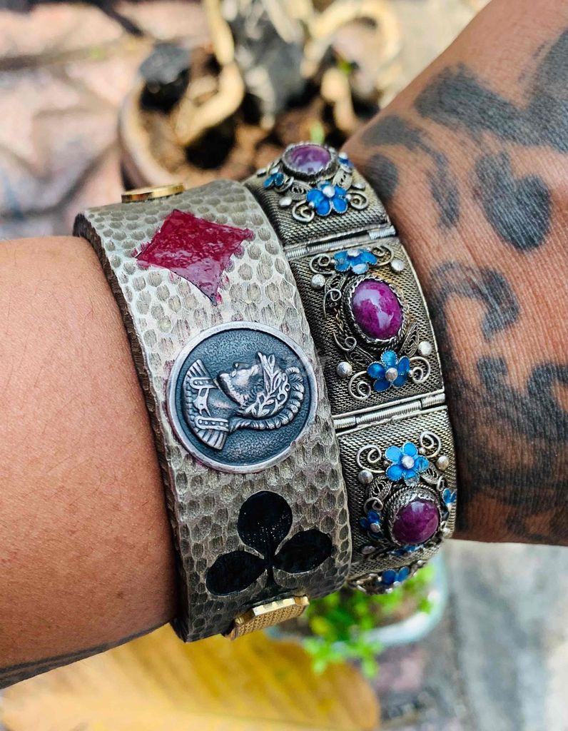 Vòng tay bạc ngoại đính 7v ruby thiên nhiên... Mua bán Phụ kiện thời trang khác tại Quận 10 Tp Hồ Chí Minh được đăng bởi Nguyễn Tú hình 1