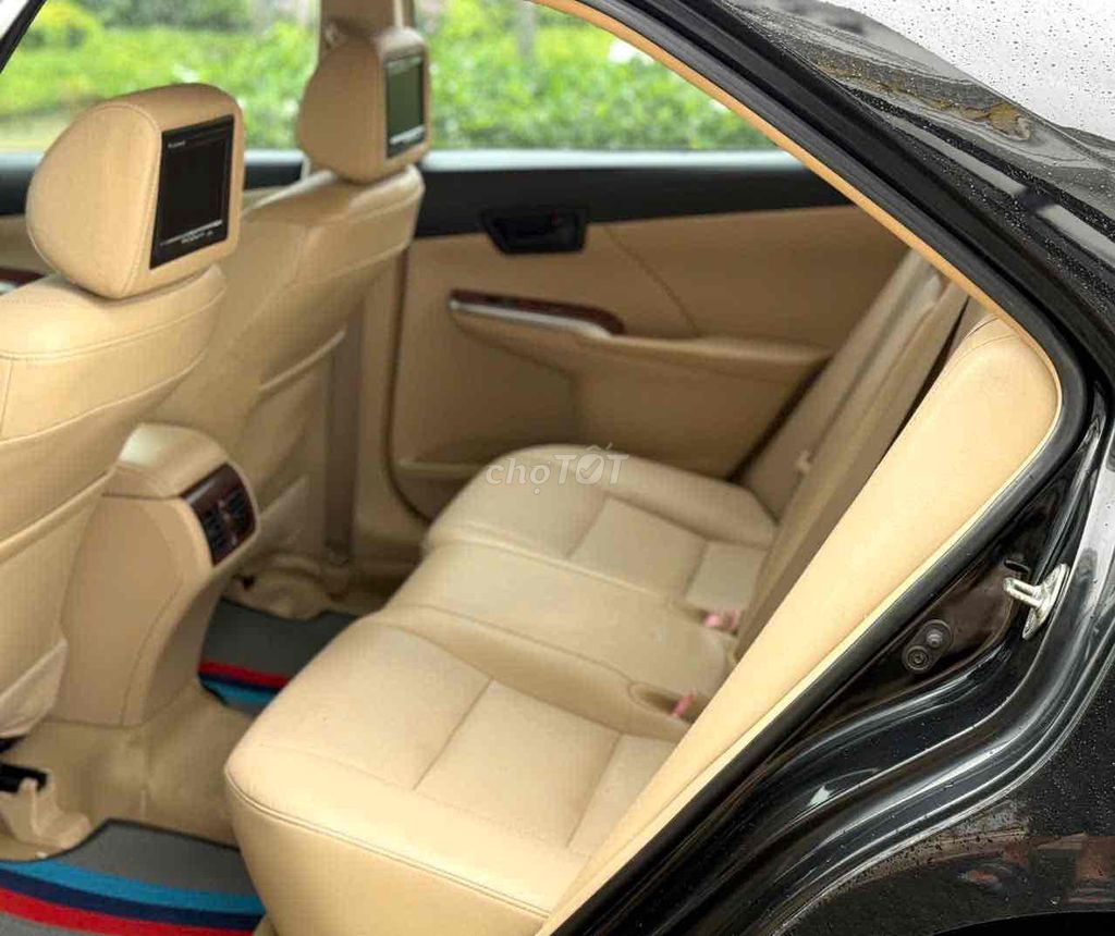 Toyota Camry 2013 2.0E - 60000 km. Mua bán Ô tô tại Quận Long Biên Hà Nội được đăng bởi Bùi Đình Thông hình 14