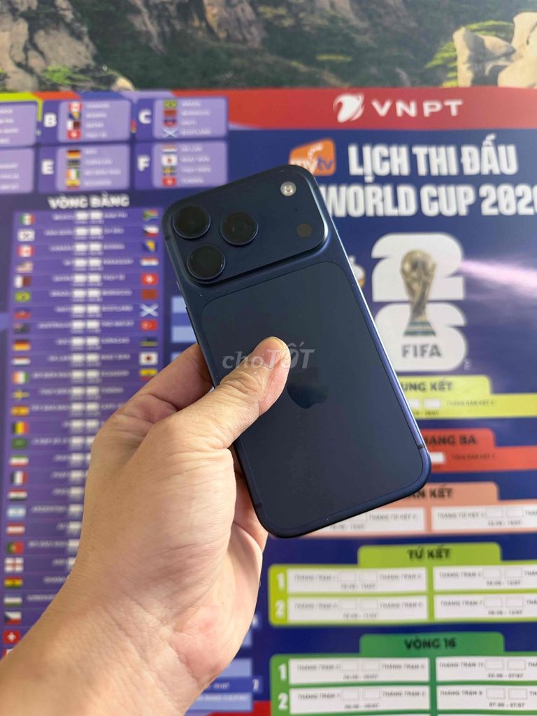 Apple iPhone 17 Pro 256GB Xanh 98% Zin nguyên bản. Mua bán Điện thoại tại Quận 10 Tp Hồ Chí Minh được đăng bởi Nguyễn Văn Giáp hình 1