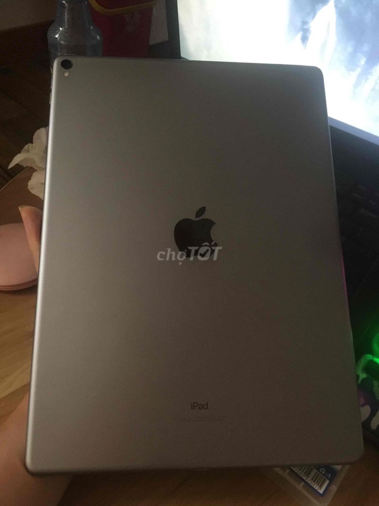 Apple iPad Pro 12.9 gen 2 256GB Đen/Trắng. Mua bán Máy tính bảng tại Quận Gò Vấp Tp Hồ Chí Minh được đăng bởi Chín Giờ hình 1